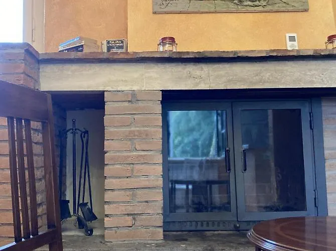 Bed and breakfast L'antico Granaio 4*